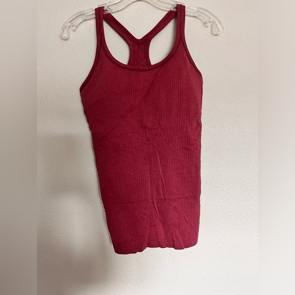 LULULEMON tank top